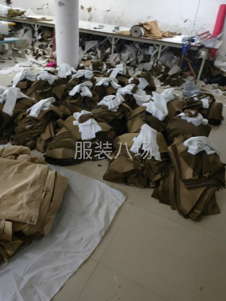 于寨招熟练机工数名，做的派克服有工价-第2张图片