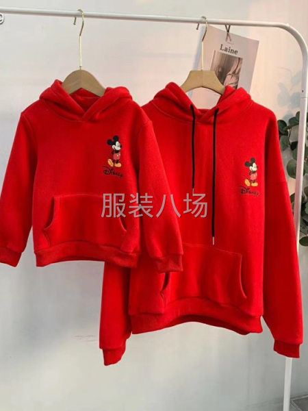 童装工厂店，可接订单，反单速度快。款式多多，你有量我有价哦！-第2张图片