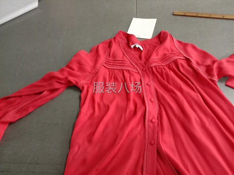 招临时车板，销售板每个款20多件-第1张图片