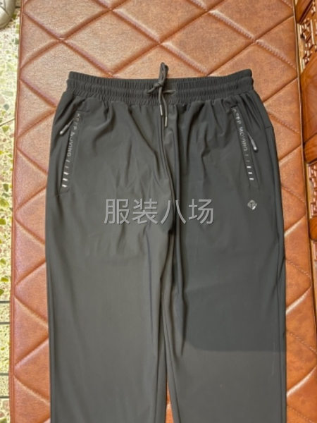 本厂长期生产简单运动裤，大量货源，厂址交通方便，有意者联系。-第2张图片