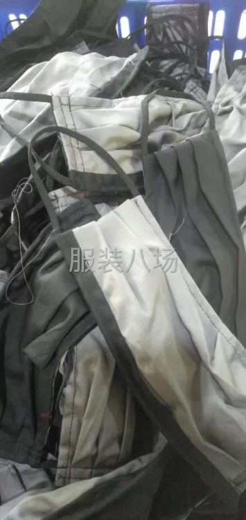 本厂有1000名以上熟练车工，设有针织车间+梭织车间。-第9张图片