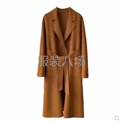 服装加工
裁剪整烫包装出货-第1张图片