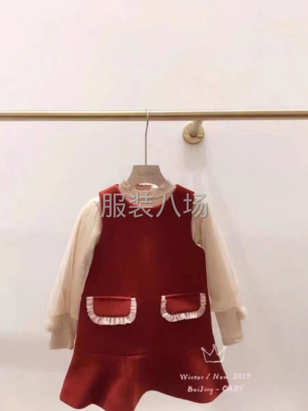 服装加工
裁剪整烫包装出货-第2张图片