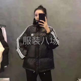 undefined - 服装厂一次性处理新款羽绒服，给钱就卖，1200多件 - 图1