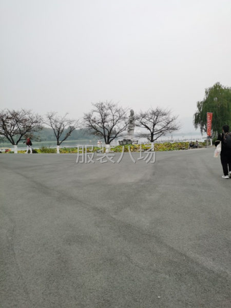 各种羽绒服，棉衣订单，做工精细，出货快-第1张图片