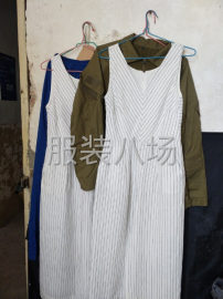 undefined - 本部有半精品车工六人，能熟练制作各种面料各种款式服装 - 图1