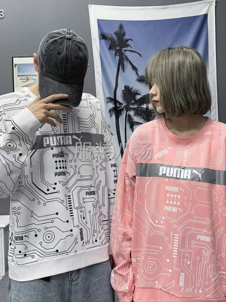 服装批发男女运动户外休闲贴牌-第1张图片