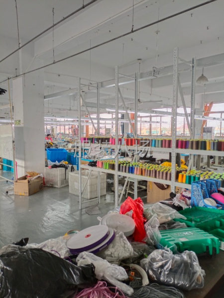 服装网店招聘招整件车工-第1张图片