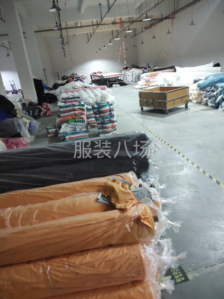 本厂大量女装短袖圆领衫外放，量大活不断。要求质量稳定，出活快-第2张图片