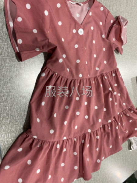 外贸梭织类女装裁片-第1张图片