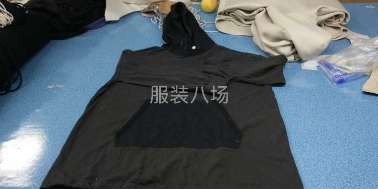 专业做短袖圆领衫儿，专业做卫衣，帽衫，拉链卫衣-第1张图片