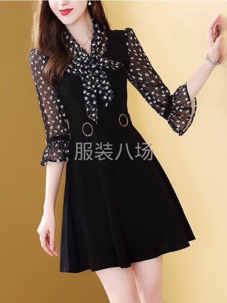 1千件女装外发-第1张图片