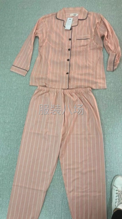 来料代加工裁床
 来布料加工 【服装外发，货源充足】-第1张图片