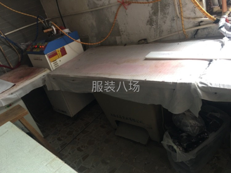 招大烫1名服装后道1名-第1张图片