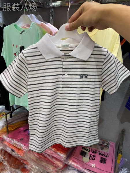 中小童条纹纯棉短袖T恤，1岁多-7岁左右。300件一份5.8-第2张图片