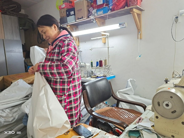 承接女装、童装加工，质量货期保证-第1张图片