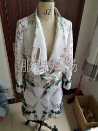 undefined - 女装时装四季装，双面尼大衣 - 图2