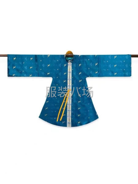 苏州蓝旺婕服饰以半精品女士西装，汉服，小香风，旗袍生产为主，-第2张图片