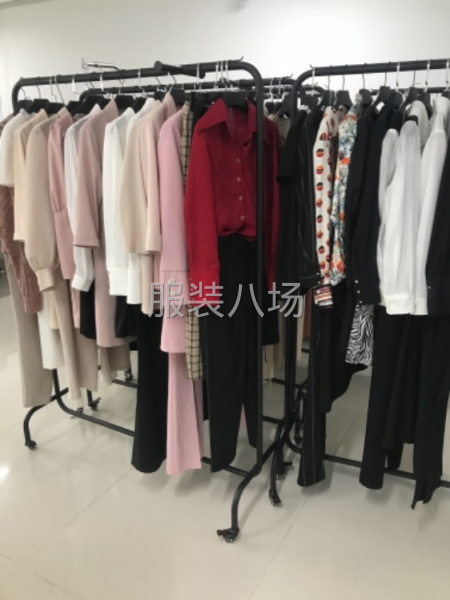 招服装整件车工。半精品质量。网店货-第3张图片