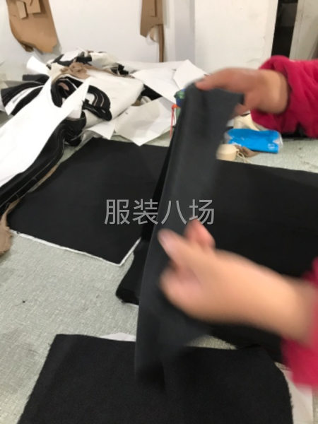 熟悉各种服装-第2张图片