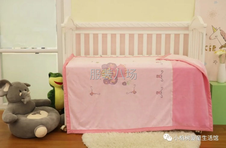 批发床上用品4千件-第2张图片
