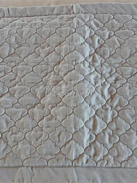 外發(fā)枕頭手包邊-第1張圖片