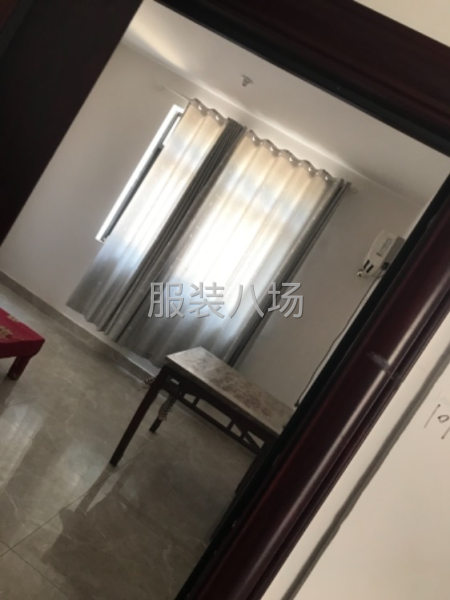 空调热水器卫生间都有，新房子，拎包入住-第1张图片