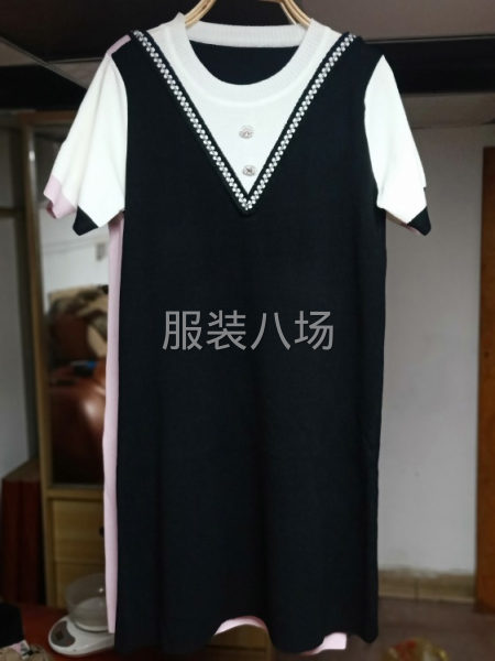 專(zhuān)業(yè)生產(chǎn)針織衫廠家，歡迎來(lái)樣來(lái)版量身定做圖片款均有現(xiàn)貨-第4張圖片