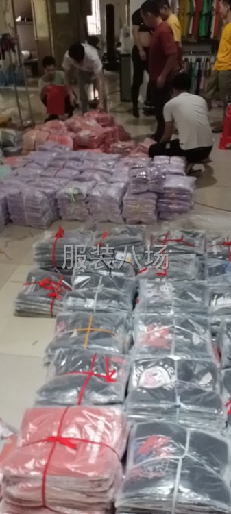 批發(fā)童裝T恤10萬件-第2張圖片