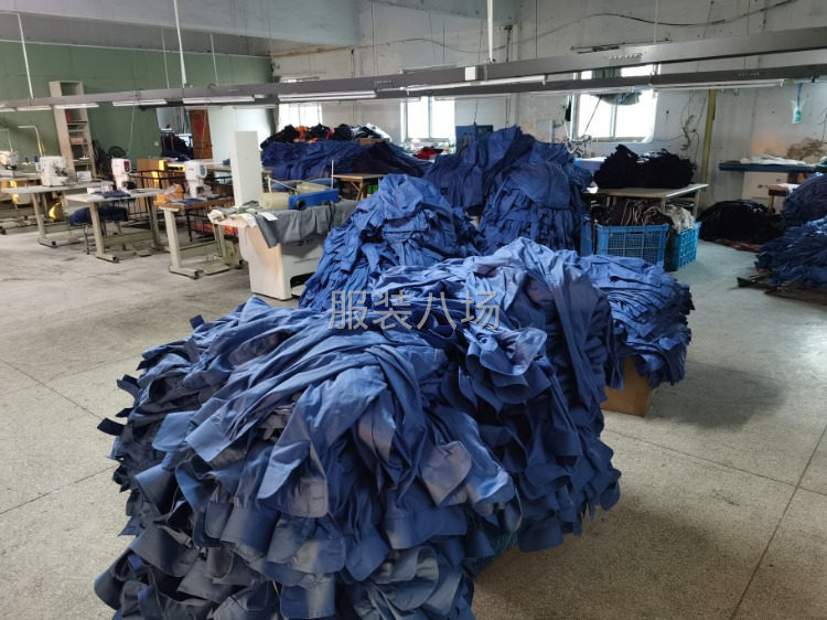 3.6万件工装外发-第2张图片