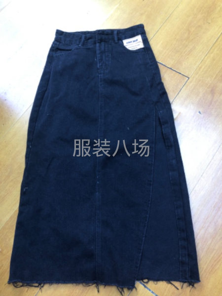 承接女装牛仔裤，短裤，长裙-第8张图片