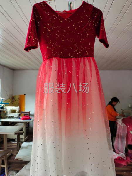 1千件连衣裙外发-第1张图片