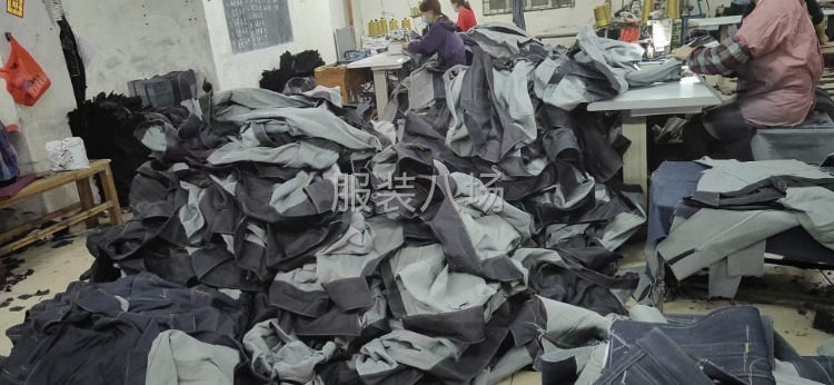 承接各類牛仔服裝，可免費打版，不挑款-第1張圖片