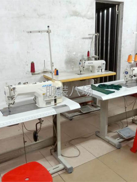 轉(zhuǎn)讓平車(chē)3臺(tái),電腦打邊車(chē)1臺(tái)-第2張圖片