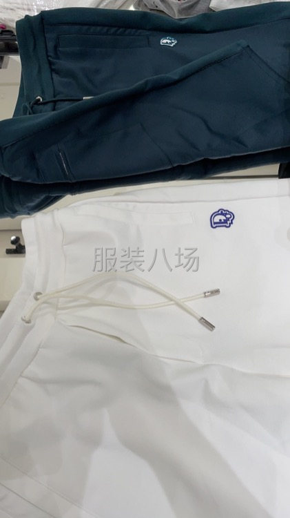 300件男装/衬衫/T恤/西服西裤/真丝/裤子外发-第1张图片