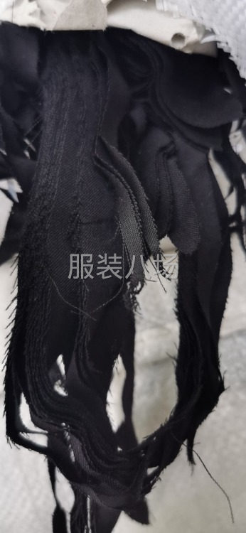 每月五十吨服装下角料处理。-第3张图片
