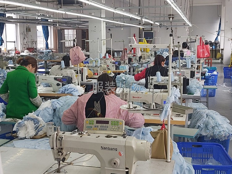 民风服饰诚接服装加工-第1张图片