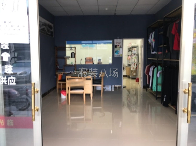 云汉轻纺城G1一46卡-第2张图片