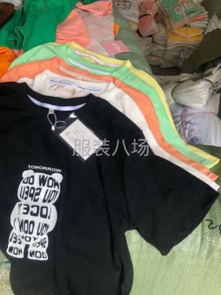 纯大版型女短袖t恤衫-第1张图片