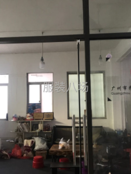 转办公室展厅版房设备齐全 适合做办公室电商 仓库 版房 加工-第5张图片