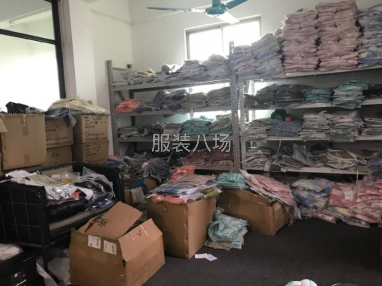 转办公室展厅版房设备齐全 适合做办公室电商 仓库 版房 加工-第6张图片