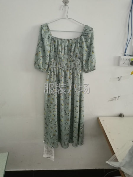 400件连衣裙外发-第2张图片