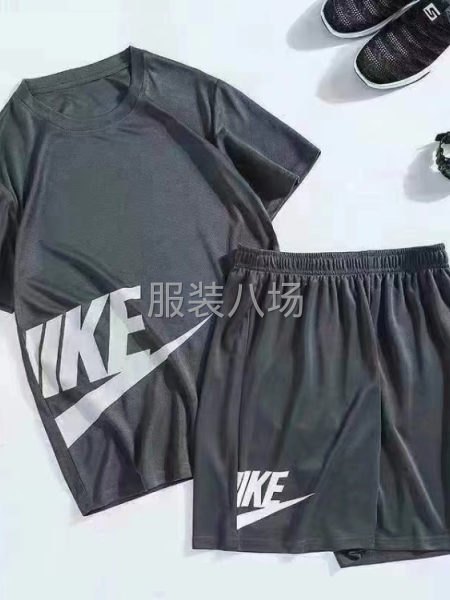 速干運動套裝100萬現(xiàn)貨批發(fā)19.9元一套-第1張圖片