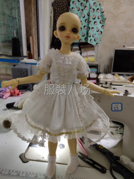 要求做整件，有五年以上工作经验。主要是做娃衣，做过娃衣的优先-第1张图片