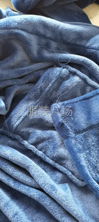 剪抓绒布类的面料-第3张图片