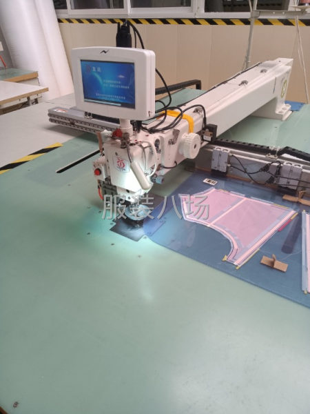 大量承接羽绒服,充绒,模板机航线棉衣,充棉