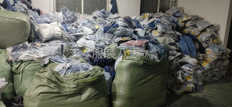杂款牛仔裤6700件左右清货便宜-第7张图片