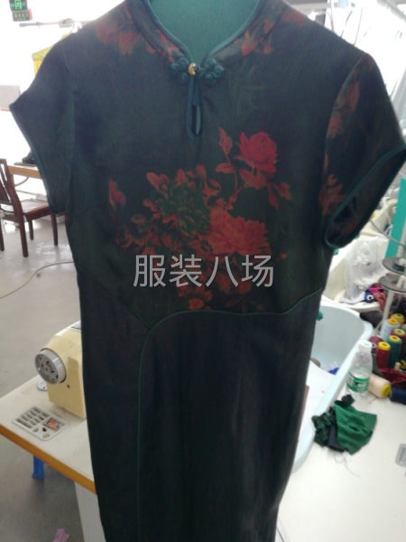 服装精品厂找外发合作-第3张图片
