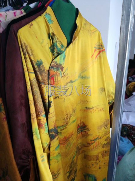 服装精品厂找外发合作-第2张图片