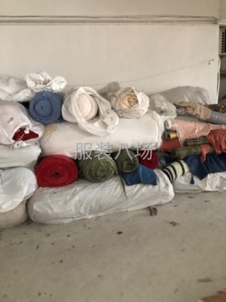 招颗粒平车工多名，本厂颗粒双面尼为主。单量大，款式简单-第1张图片